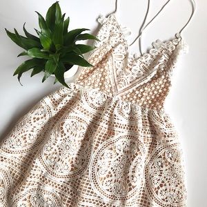 NWT Twosister’s The Label Midi Lace Dress